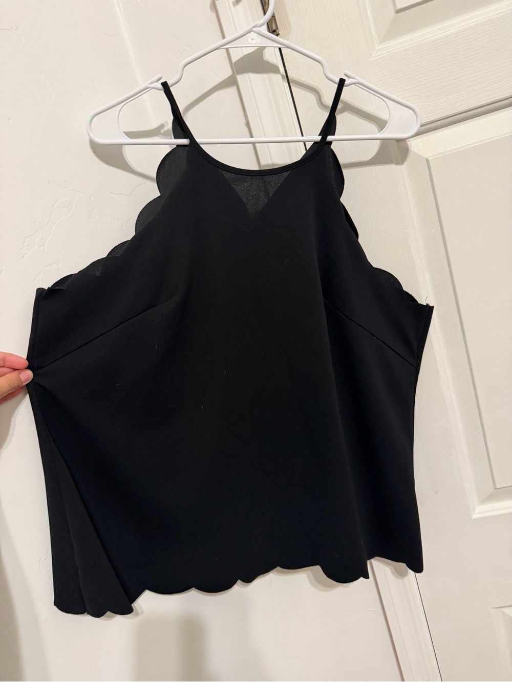 Black Scallop-Trim Camisole Tank Top - Women